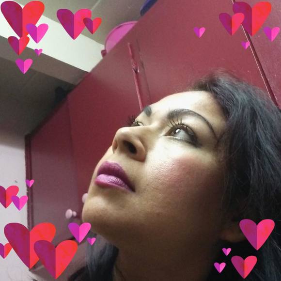 Meet your Posher, Maria - Picture 1 of 1